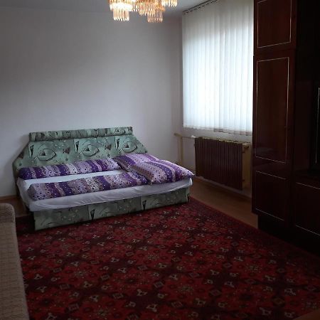 U Katky Bed & Breakfast Vrbov Exterior photo